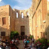 The monastery hosted a musical group, who entertained guests with live classical music in the old chapel ruins.