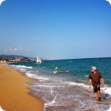 A venture to the Mediterranean shoreline to walk for over a kilometer along what was once an old fishing village, La Barcelonata Beach.